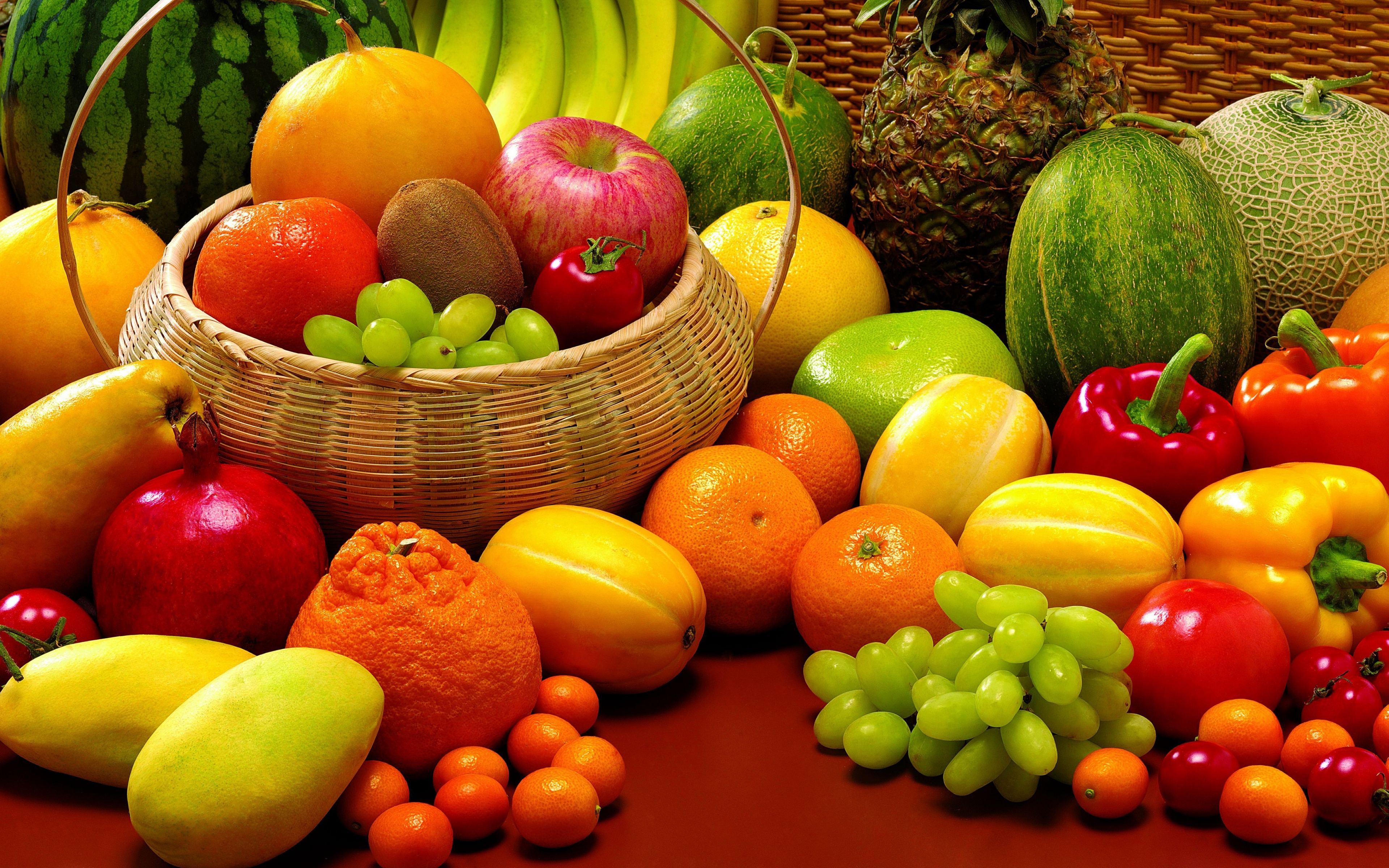 fruit_allsorts_pineapple_melon_grapes_orange_tangerine_kiwi_apples_basket_43780_3840x2400